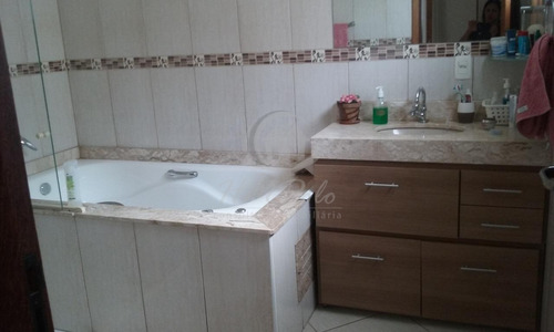 Casa À Venda Em Santa Candida - Ca034825