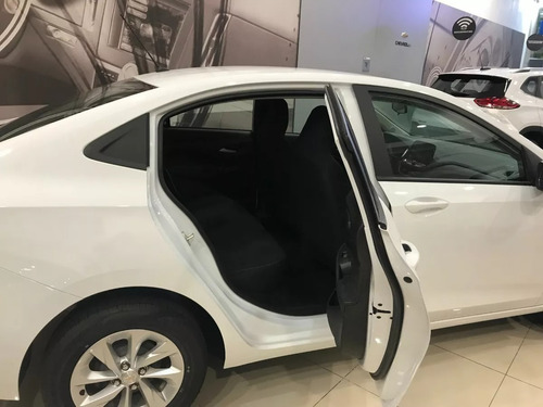 Chevrolet Onix plus 1.0 Lt