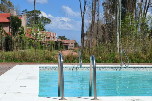 Imagen 20 de 25 de Parque Pinares Barrio Cerrado Privado Casa Chalet 2 Dormitorios Piscina Venta Pinares Playa Mansa Punta Del Este