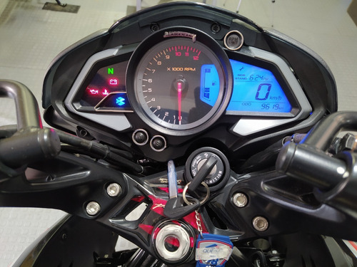 Pulsar Ns 200 Pro