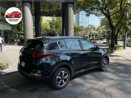 Kia Sportage 2.0 Lx At