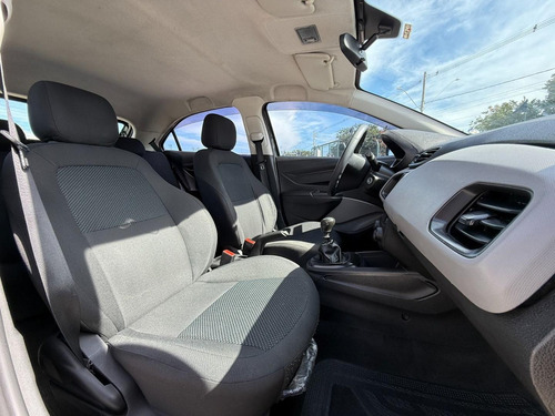 Chevrolet Onix 1.0mt Joye