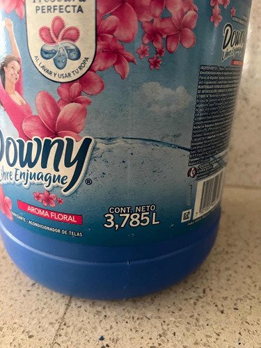 Suavizante Downy Libre Enjuague Aroma Floral Galón 3,785l.