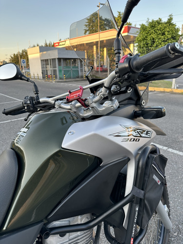 Honda Xre 300