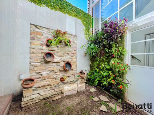 Casa En Venta En Barrio Naon