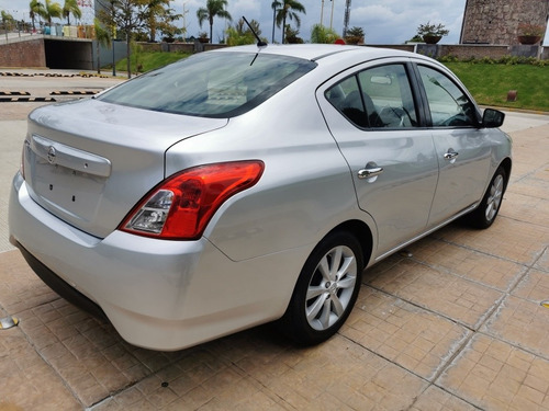 Imagen 4 de 15 de Nissan Versa 1.6 Advance Mt 2017