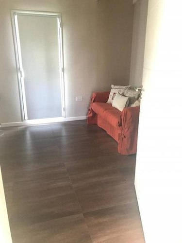 Imagen 14 de 21 de Muy Buena Casa Al Lago En Venta En San Benito - Villa Nueva