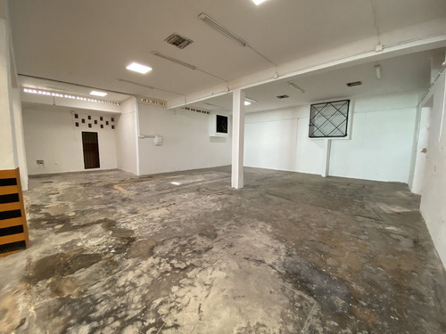 ¡potencia Tu Negocio En El Corazón De Mérida! Bodega Comercial En Renta