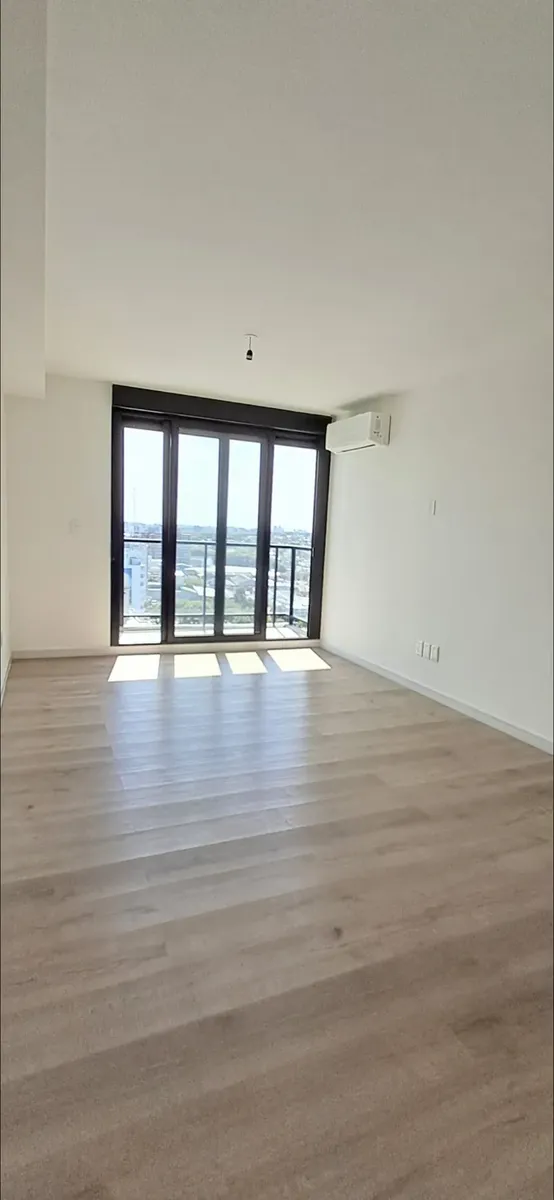 Alquiler Apartamento Malvin 2 Dormitorios. Amenities Varios · Foto 2