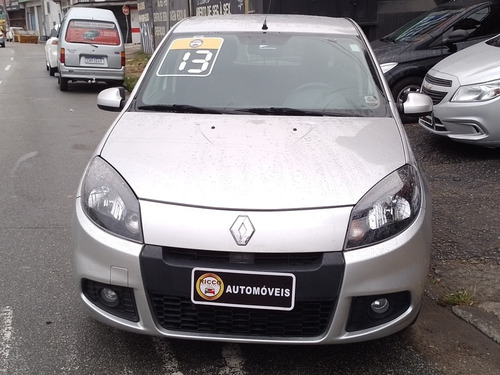 Imagem 5 de 15 de Renault Sandero 2013 1.0 16v Expression Hi-flex 5p