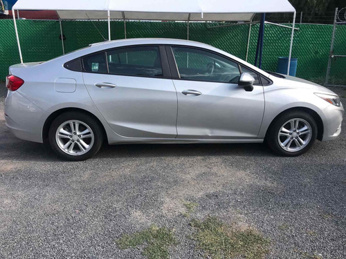 Imagen 9 de 12 de Chevrolet Cruze 2017 1.4 Lt At