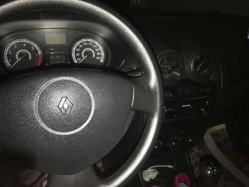 Imagem 4 de 8 de Renault Sandero 2012 1.0 16v Authentique Hi-flex 5p