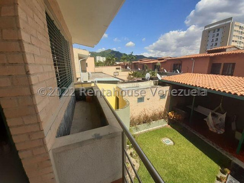 Julio Latouche 23-1971 Hermosa Casa En Venta Doral Garden Mañongo, Amplia, Cómoda, Conjunto Cerrado, Bello Patio, Planta Eléctrica 100% Y Pozo De Agua