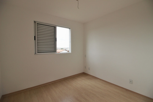 Imagem 6 de 15 de Apartamento Á Venda, 3 Quartos, 1 Suíte, 2 Vagas, Arvoredo - Contagem/mg - 23743