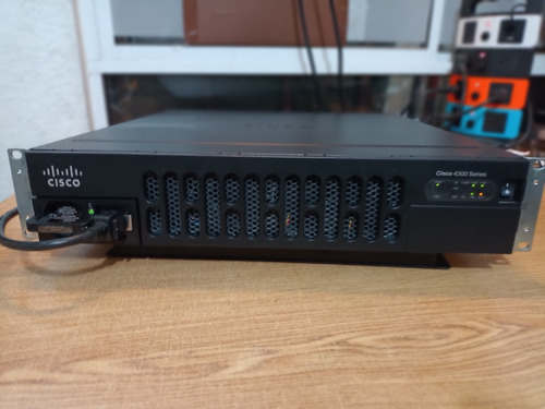 Router Cisco Systems 4300 Series Isr4351 (Usado)