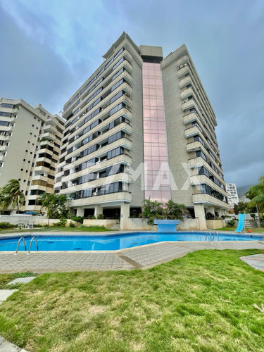 Venta Exclusivo Apartamento En Los Corales, Caraballeda, La Guaira, Vargas