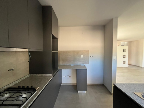 Duplex En Housing Con Seguridad - 3 Dorm 3 Baños - Villa Belgrano