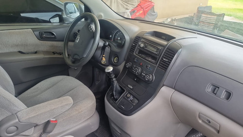 Kia Carnival 2.9 CRDI