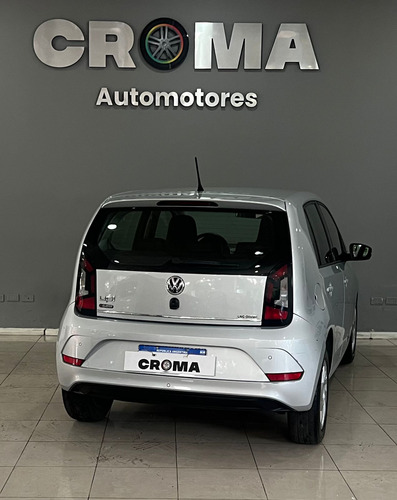 Volkswagen Up! 1.0 High Up! 75cv 5 p