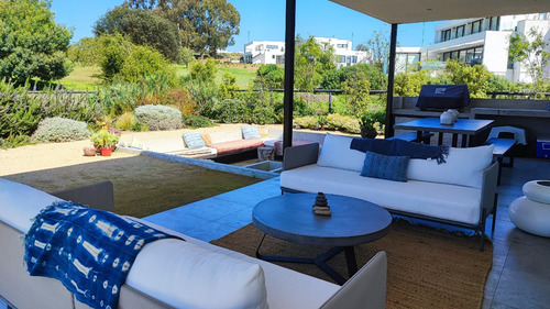 Oportunidad: Casa En Marbella A Una Fracción Del Precio