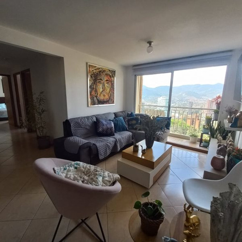 Apartamento En Venta En Medellín - El Poblado Cod 66816