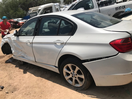 Imagen 4 de 13 de Desarmo Bmw 320i Turbo Año 2016 Solo Por Partes