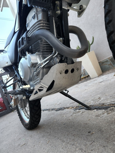 Imagen 10 de 10 de Honda Xr Tornado 250