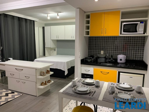 Imagem 1 de 7 de Flat - Pinheiros - Sp - 644443
