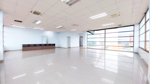 Edificio Oficinas Ascensores Equipado Arriendo Quinta Normal
