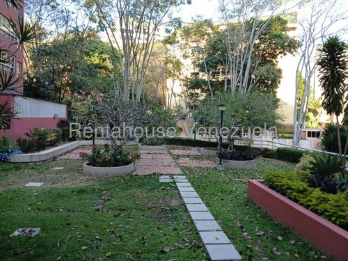 Confortable Apartamento En Alquiler Ubicado En La Alameda #25-18038