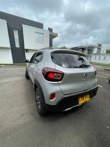 Renault Kwid 1.0 Outsider