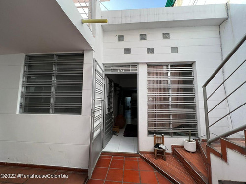 Apartamento En  Quinta Bosch Rah Co: 24-324