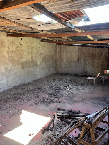 Imagen 6 de 20 de Terreno Céntrico De 10x50 Con Casa A Reciclar