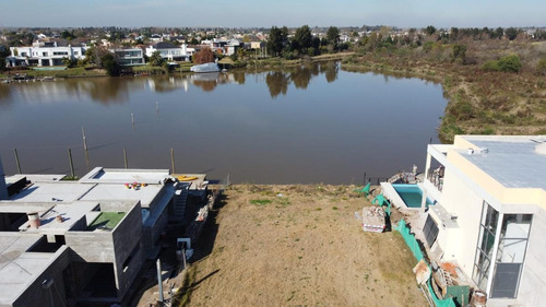 Imagen 3 de 13 de Terreno-barrio El Canal Villanueva Tigre