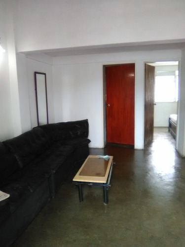 Imagen 7 de 13 de Casa De Esquina De 265 Mts2, En Parque Valencia