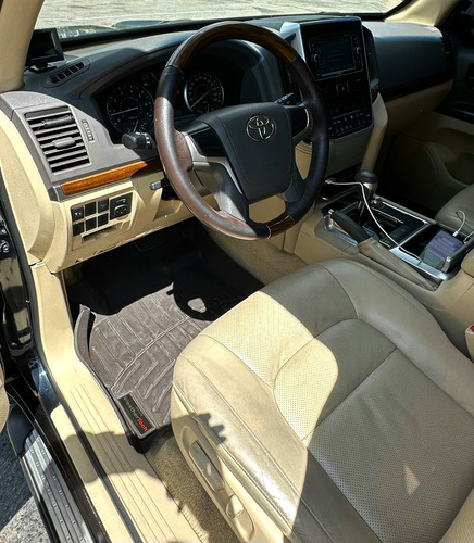 Toyota Land Cruiser 200 V6 Blindada