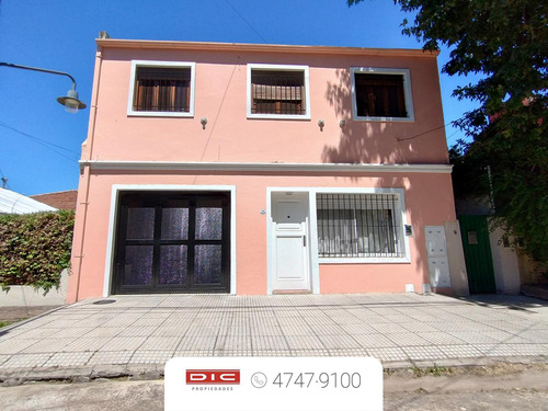 Casa 5 Dormitorios Venta/ Permuta - Beccar