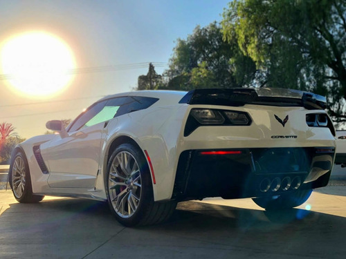 Imagen 5 de 14 de Chevrolet Corvette 6.2 Z06 At 2016