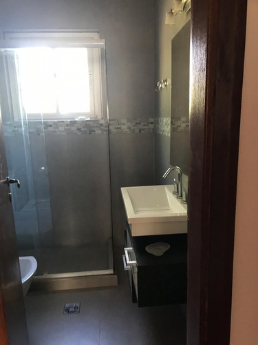 Casa De 3 Dormitorios A 100 Mts Del Mar - Pinamar