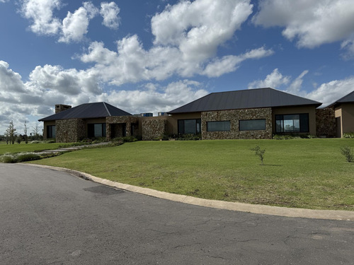 Terreno En Venta Country La Finca - Funes