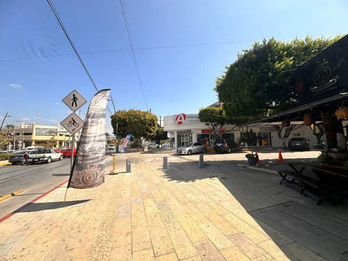 Local Comercial En Renta Blvd Belisario Con Estacionamiento