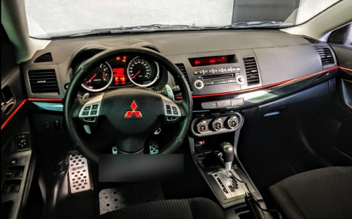 Imagem 2 de 4 de Filetes Vermelhos Painel Lancer Ralliart Sportback