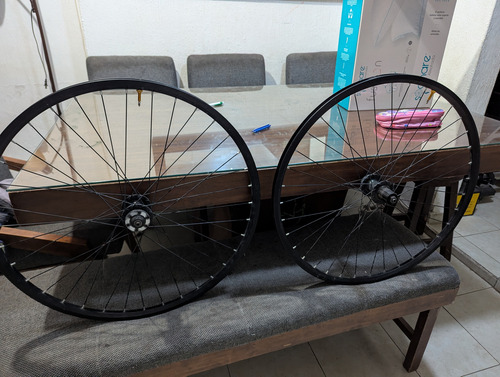 Rines 27.5 Aluminio Mtb Con Válvula Y Cinta Tubeless Negro