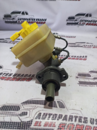 Deposito De Liquido De Frenos Jetta A4 2002-c1999-2015 (Usado)