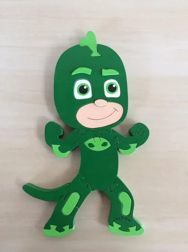 Muñeco En Mdf, Personajes Heroes En Pijama. MercadoLibre