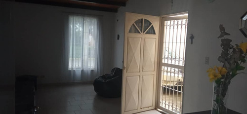 Imagen 3 de 9 de Casa En Venta Guayabal San Joaquin / En Buenas Manos
