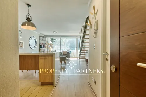 Dúplex Contemporáneo En Ñuñoa: Comodidad Y Estilo ...