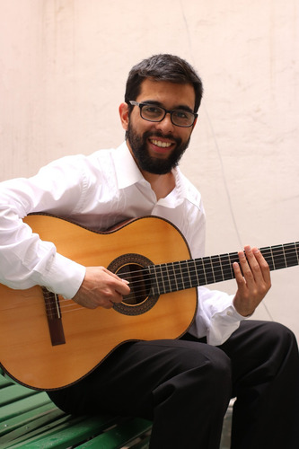 Imagen 5 de 7 de Clases De Guitarra Y Ukelele - Presencial Y Online
