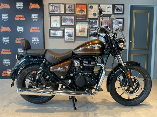 Imagen 4 de 25 de Royal Enfield Meteor 350 0km 2023