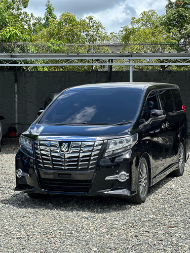 Toyota Alphard 2016